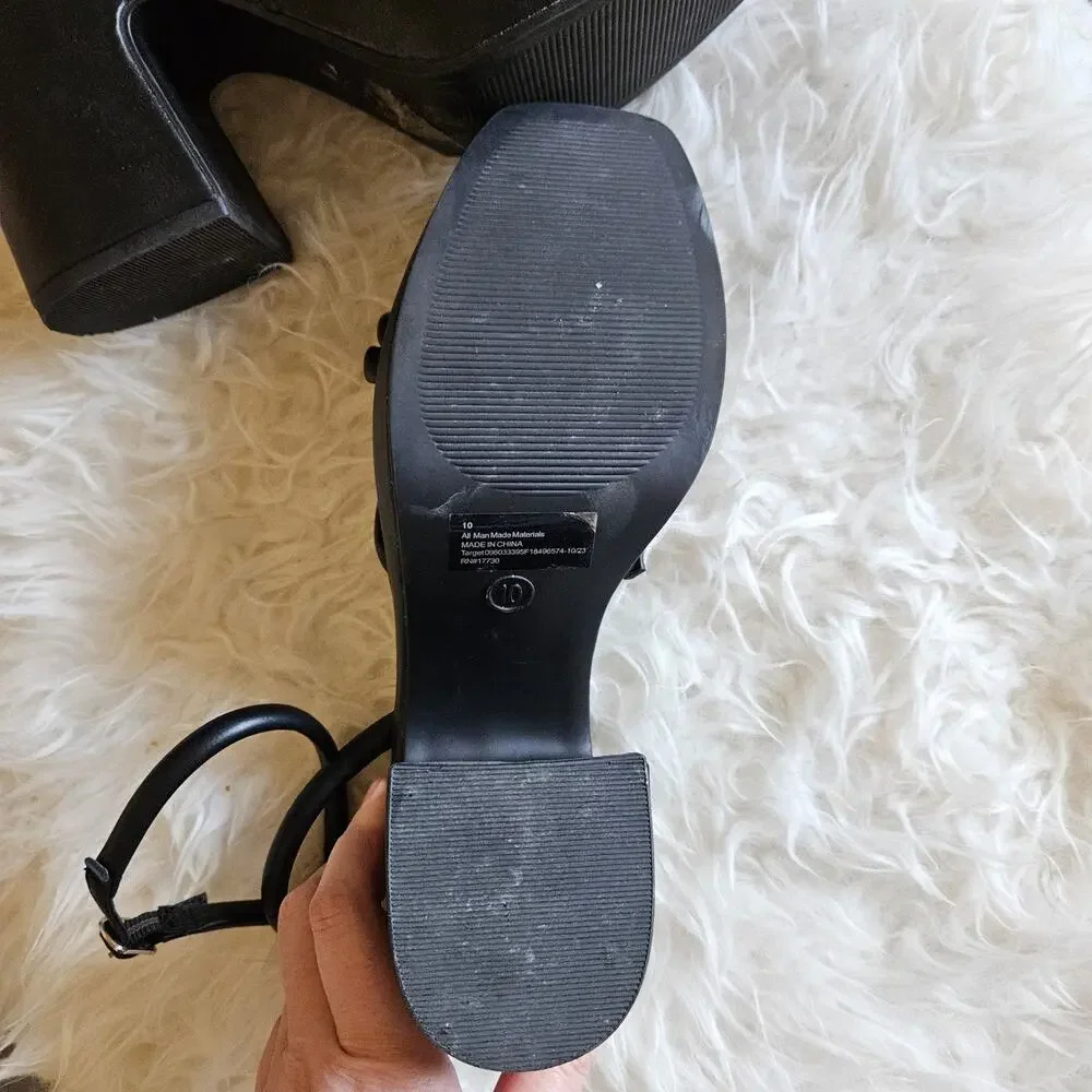 Wild Fable Wide Platform Heels Size 10